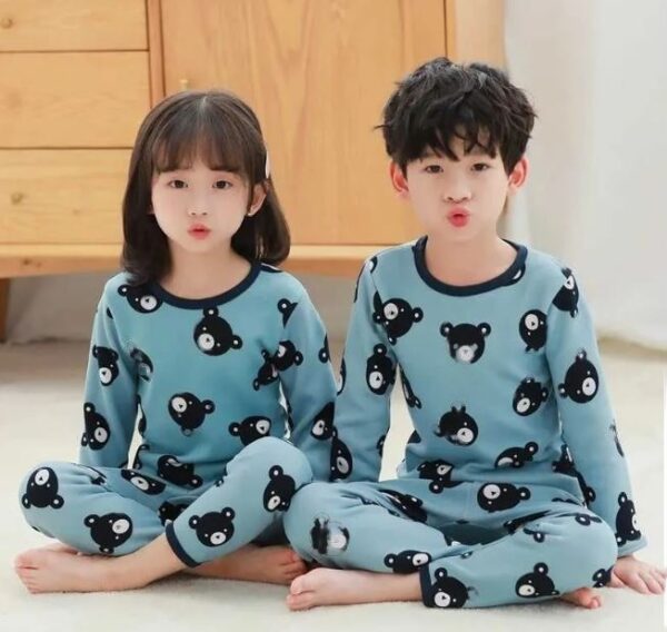 Children’s nightsuit with a blue bear design