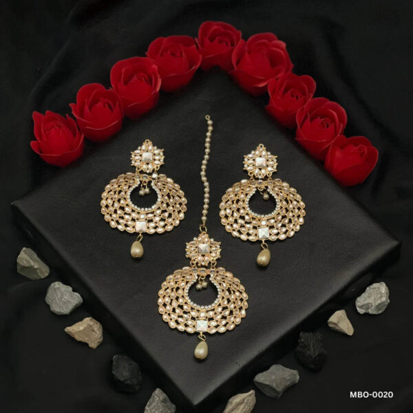 AJIA'S EARRINGS (MBO-0020)