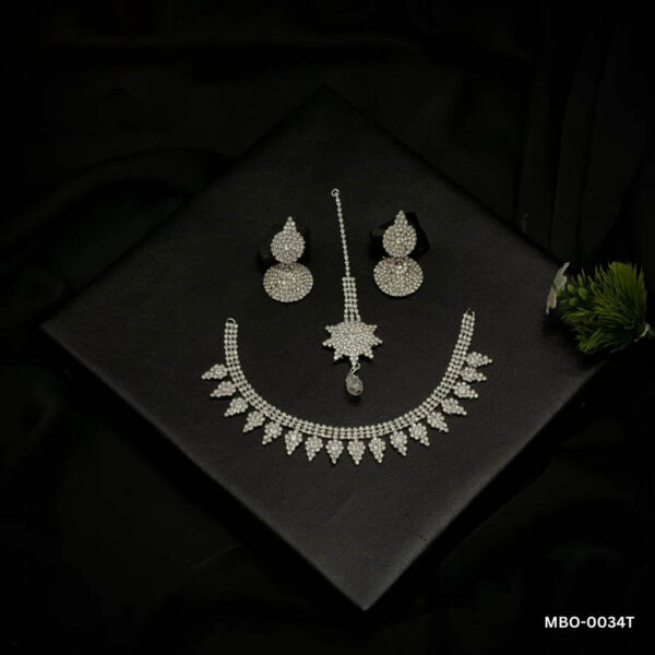 ARISHAY'S NECKLACE (MBO-0034T