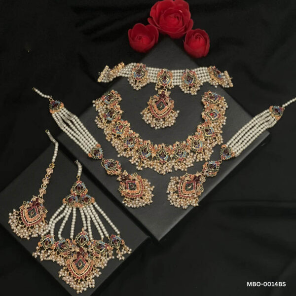 TARANA'S BRIDAL SETS (MBO-0014BS)