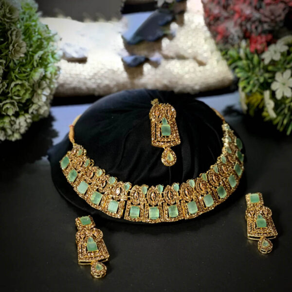 ZIMSHA'S NECKLACE (MBO-0023T)